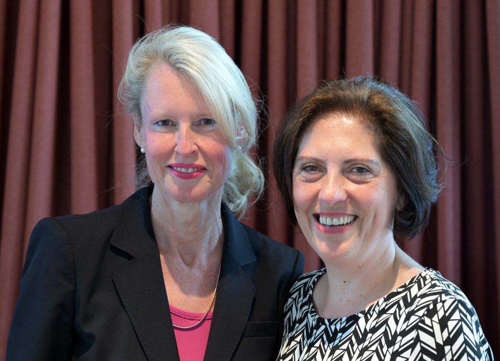 Dace L. Luters-Thümmel – Rechtsanwältin mit Schwerpunkt Europarecht & Datenschutz und Martha Giannakoudi – Trainerin für KI & Leadership